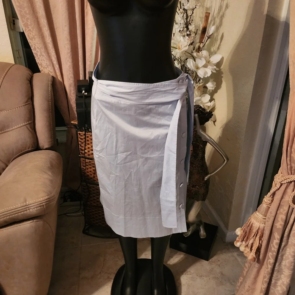 Club Monaco Light Blue Midi Skirt Tie Waist size 8 NEW